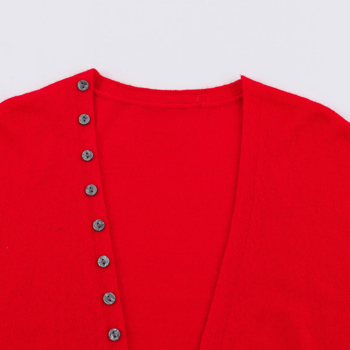 V-neck long sleeved sweater