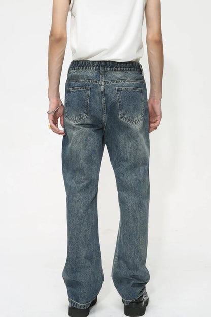 Mid Rise Jeans with Pockets