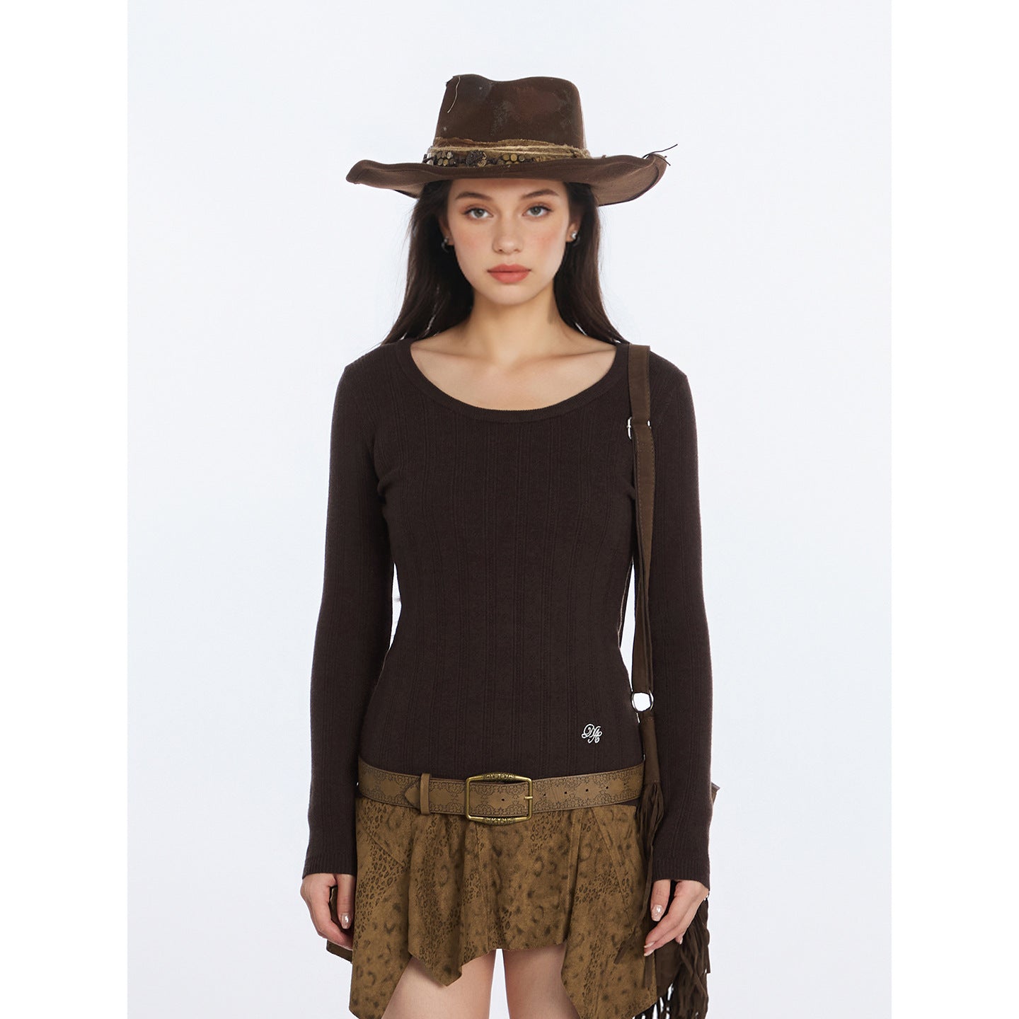 U-neck vertical groove long sleeved knitted sweater for women