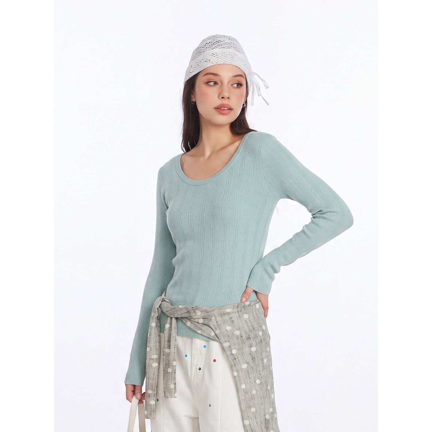 U-neck vertical groove long sleeved knitted sweater for women