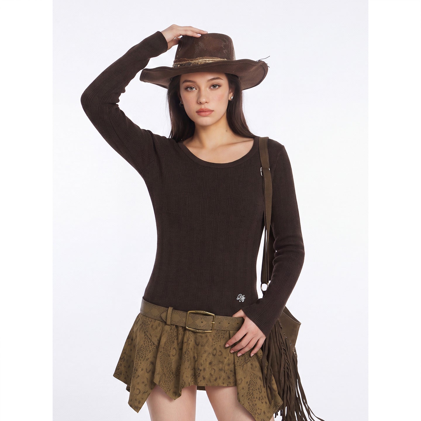 U-neck vertical groove long sleeved knitted sweater for women