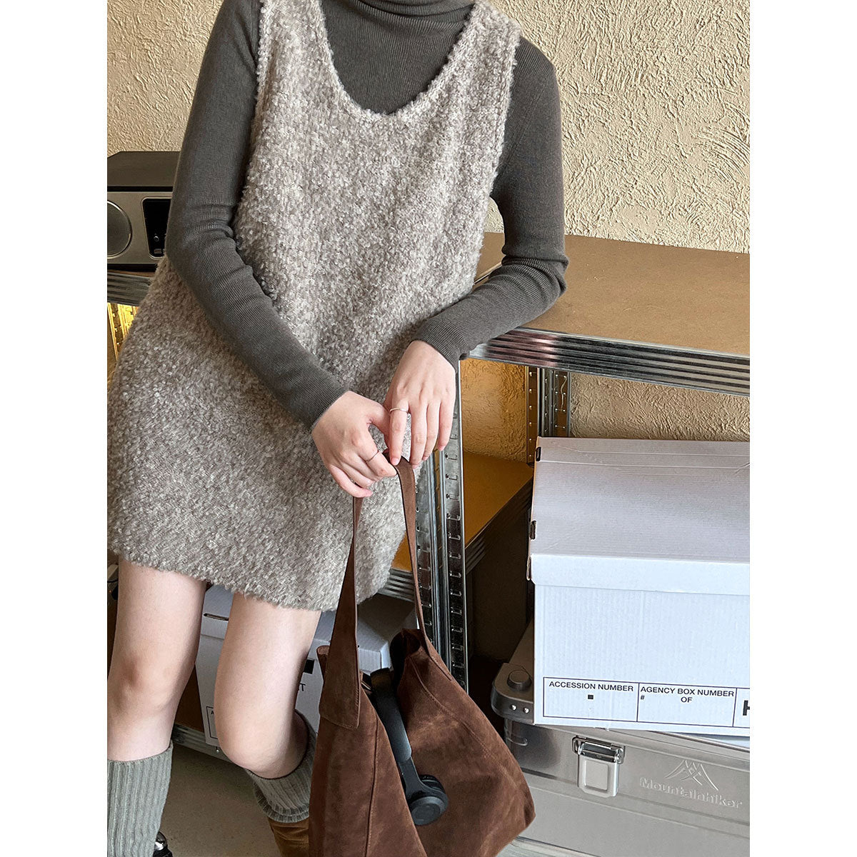 U-neck Loose Slimming Layered Wool Knit Sweater Dress