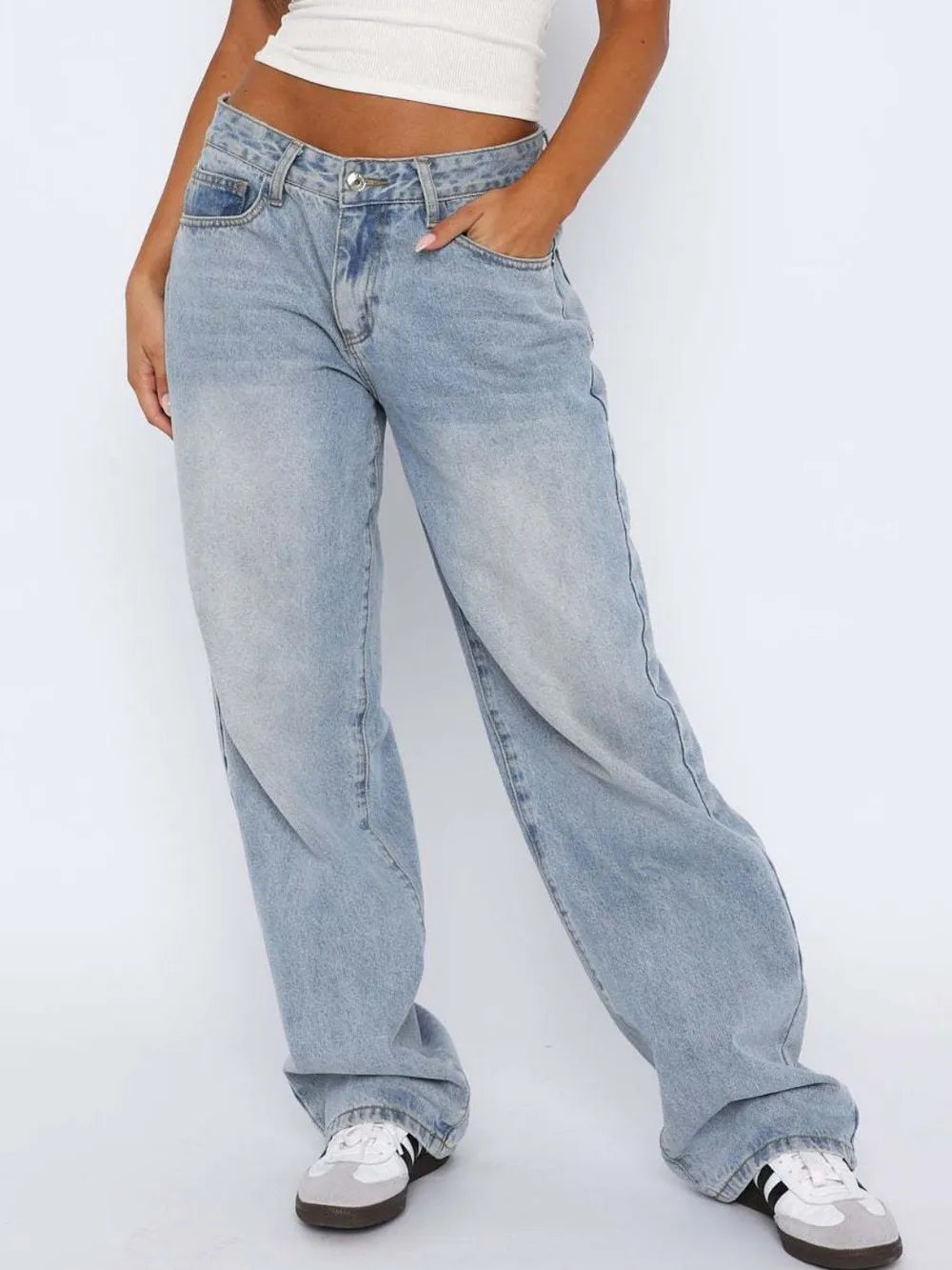 Wide Leg Jeans with Pockets