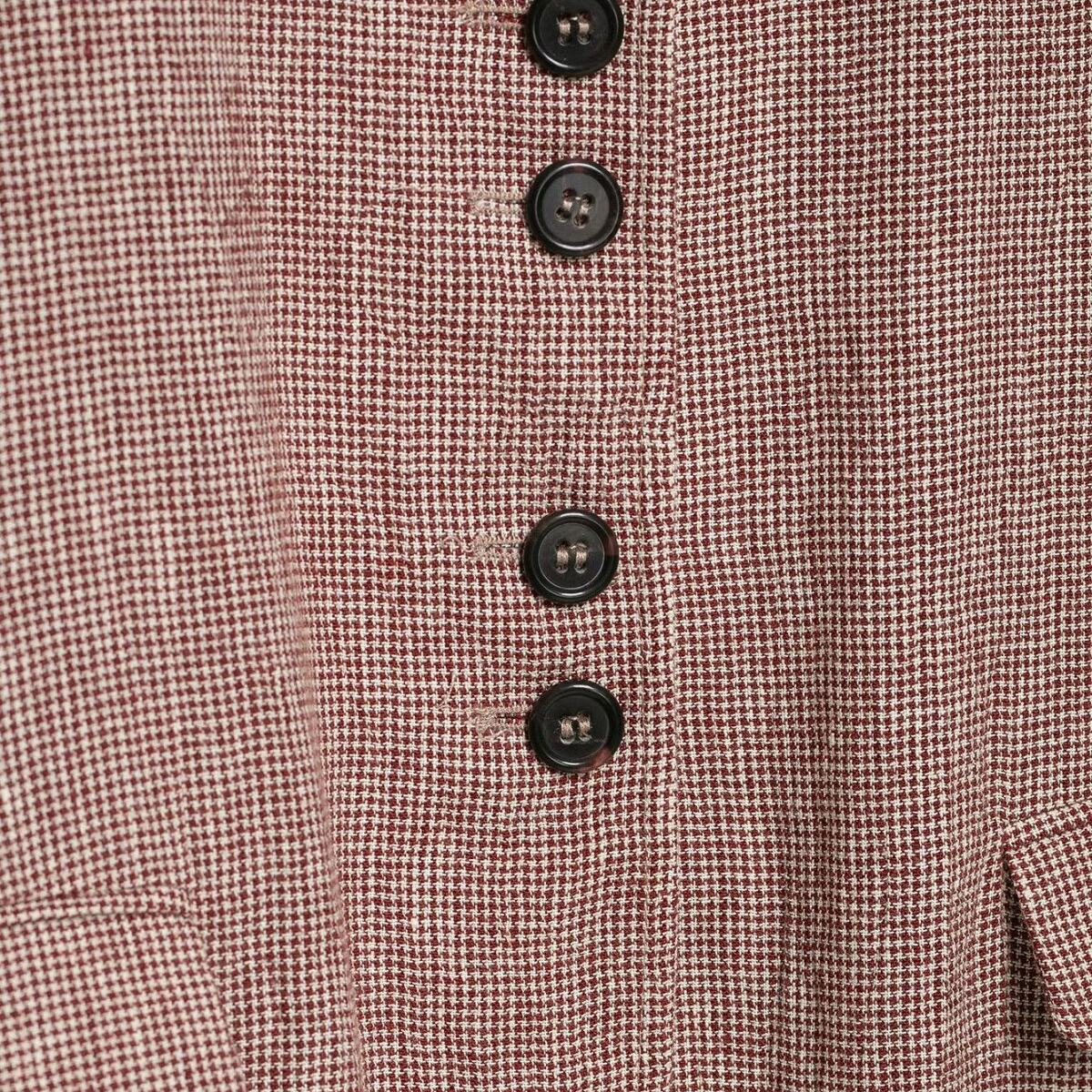 Flip collar single breasted long sleeved jacket